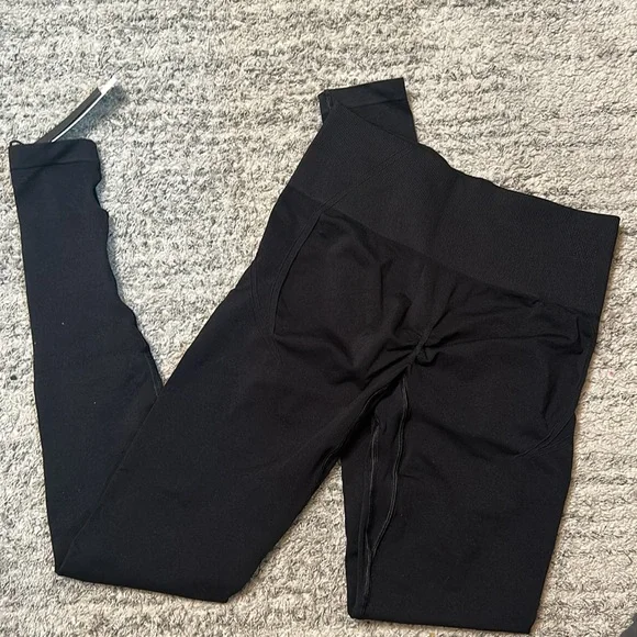 Oner Active EFFORTLESS SEAMLESS LEGGINGS - Picture 3 of 5